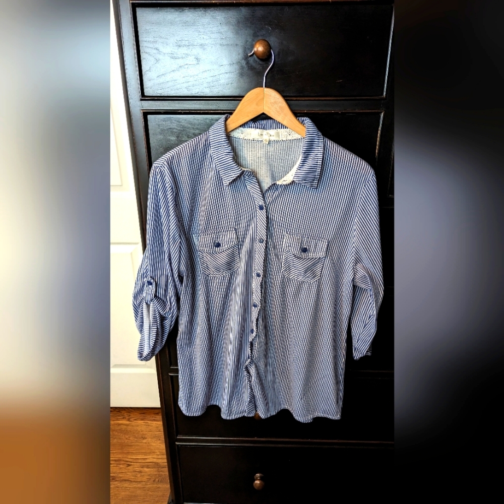 Women's Button down blouse